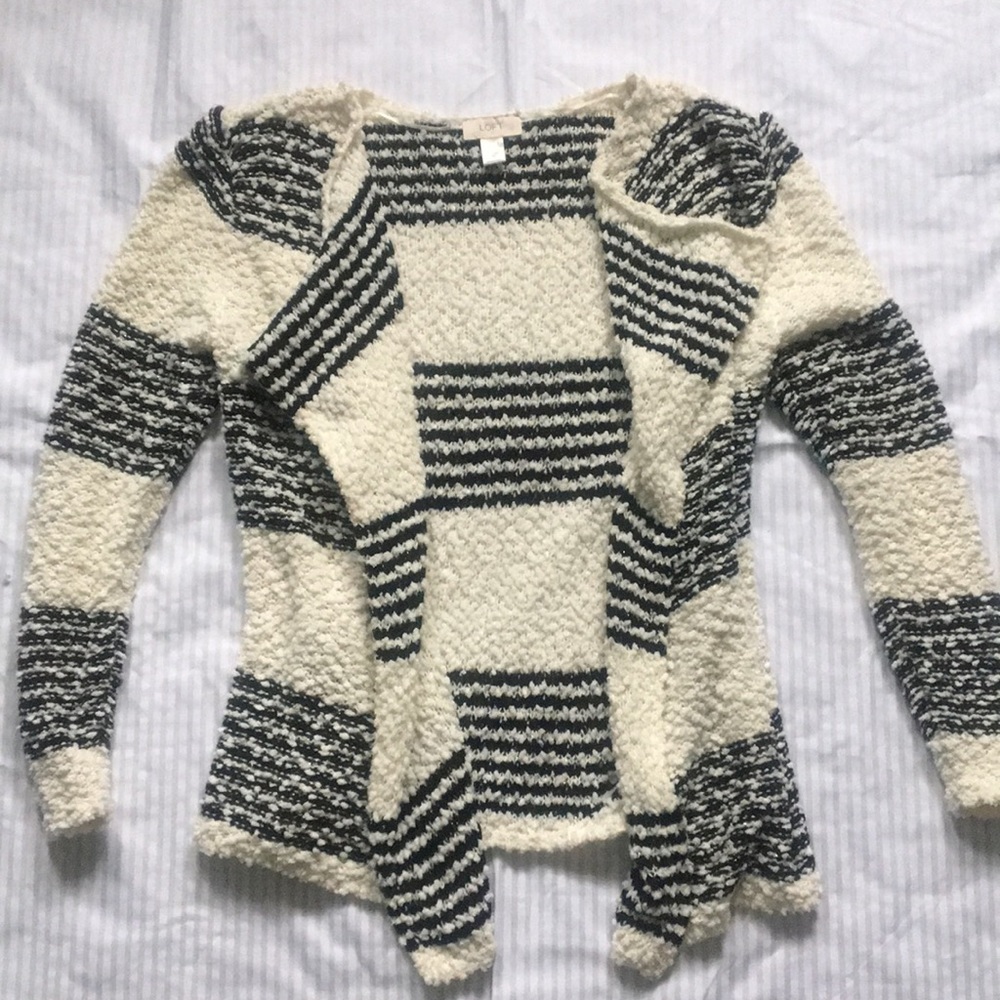 Ann Taylor Loft open cozy sweater size small.